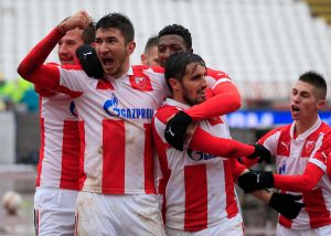 UŽASNA POVREDA BIVŠEG IGRAČA ZVEZDE: Obliven krvlju morao da napusti teren, hitno prevezen u bolnicu!