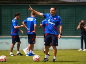 CRVENO-BELI OTPUTOVALI NA ZLATIBOR: Bahar poveo 28 igrača, uskoro se očekuju još osmorica!