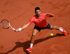 GLADIJATORSKA BORBA U PARIZU: Alkaraz ‘slomio’ Novaka u finišu i izjednačio! (FOTO) (VIDEO)