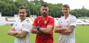 ČUKARIČKI ČUVA OKOSNICU TIMA: Nakon Stojanovića, još trojica fudbalera produžila ugovore sa Brđanima!