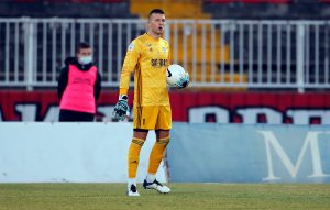 ČUKARIČKI REŠIO PITANJE ČUVARA MREŽE: Iskusni golman između stativa na Banovom brdu!