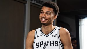 KREĆE VEMBI-MANIJA: Treneri Dalasa čine sve da zaustave prvog pika! (VIDEO)