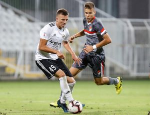 BRĐANI VREDNO RADE: Čukarički potpisao dva nova ugovora! (FOTO)