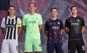 OKUPILA SE ‘CRNO-BELA’ PORODICA: Predstavili nove dresove, došle i legende kluba! (FOTO) (VIDEO)