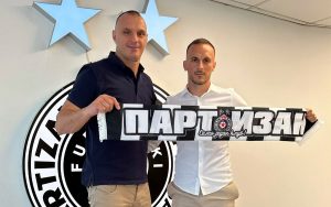 ‘CRNO-BELI’ PREDSTAVILI JOŠ JEDNO POJAČANJE DANAS: Aranđel Stojković je novi igrač Partizana!