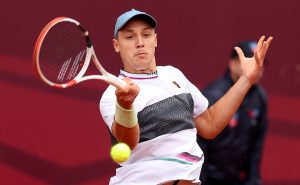 MEĐEDOVIĆ PORAŽEN NA STARTU VIMBLDONA: Srbin se vratio u meč, ali je iskustvo presudilo!