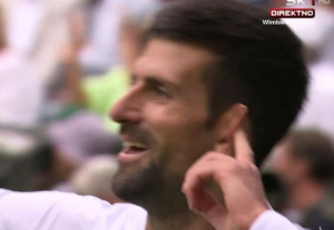 U LONDONU NIŠTA NOVO: Nekulturna publika ponovo protiv Novaka, Đokovićeva reakcija je pravi hit na društvenim mrežama! (VIDEO)