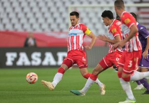 ATOMSKI FUDBAL CRVENE ZVEZDE: Tri pogotka za 15 minuta – Fiorentina ‘nokautirana’!