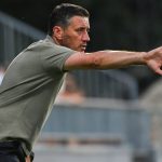 „NIJE MI PRUŽIO RUKU KAO DA SAM CIGANIN“: Srpski stručnjak burno reagovao zbog ponašanja trenera Napolija!