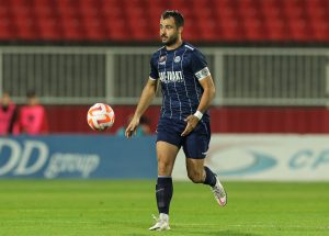 ANTONIĆ PRVIM KONTAKTOM SA LOPTOM POMOGAO RIVALU: Braga u Srbiju stiže sa tri gola prednosti! (VIDEO)