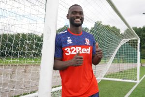 ZVEZDINA NAJVEĆE ŽELJA IZABRALA ENGLESKU: Late Lat u društvu legende Junajteda, Čempionšip novi izazov! (FOTO)