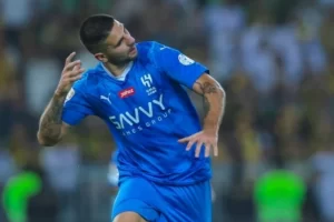 MITROVIĆ NE PLANIRA DA STANE: Srpski napadač ponovo postigao pogodak, malo mu fali da stigne Ronalda! (VIDEO)