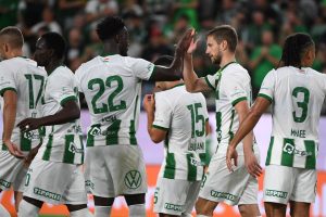 IPAK POLUVEME MORA DA SE IGRA 45 MINTUA: Ferencvaroš se vratio u završnici sa bele tačke, a potom potpuni preokret! (VIDEO)