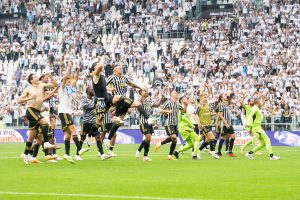 CRNI DANI ZA ‘STARU DAMU’: Fudbaler Juventusa pred drakonskom kaznom! (FOTO)