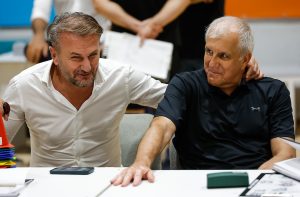 ŽOC PONOSAN NA SREBRNE KOŠARKAŠE: ‘Fantastičan rezultat, treba im česitati na svemu!’