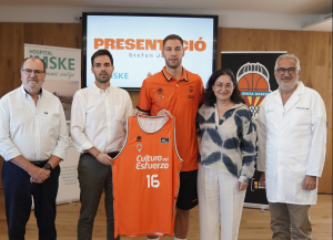 JOVIĆ STIGAO U VALENSIJU: Evo šta je rekao srpski plej na predstavljanju u novom klubu! (VIDEO)