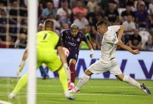 (POLUVREME) PARTIZAN IMA VIŠE OD IGRE, ALI NEMA PREDNOST: Železničar se hrabro bori protiv crno-belih!