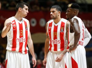 IMA I SRPSKI I KANADSKI PASOŠ: Nekadašnji košakaš Crvene zvezde se pohvalio na društvenim mrežama!