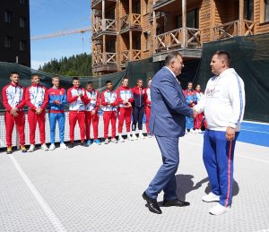 DODIK POSETIO BOKSERE SRBIJE NA JAHORINI: Predsednik Republike Srpske ulepšao pripreme! (FOTO) (VIDEO)