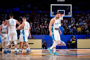 DANAS DONČIĆ I EKIPA IZLAZE NA TEREN: Evo zašto je bitno za Srbiju da Kanada pobedi Sloveniju!