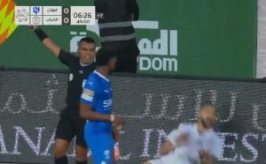 ŠTA RADIŠ ČOVEČE!? Bivši igrač Atletiko Madrida se izblamirao! (VIDEO)