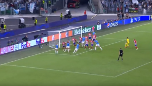 LIGA ŠAMPIONA: Golman Lacija pogodio za izjednačenje, Barselona moćna, PSŽ siguran! (VIDEO)