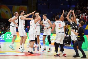 OBRADOVIĆ OTKRIO KLJUČ USPEHA SRBIJE: „Niste svesni koliko meni ovo znači, svima nama u košarci!“