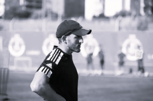 TRAGIČNA VEST IZ IZRAELA: U napadu ubijen trener čuvenog kluba! (FOTO)