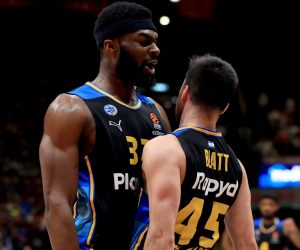 MAKABIJU POBEDA U MILANU: Mirotić i Šilds nedovoljni Olimpiji da se izbegne poraz!