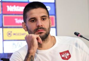 MITROVIĆ JE NAJBOLJI STRELAC NA SVETU! Haland, Ronaldo, Mbape su iza Srbina (FOTO)