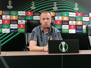 MATIĆ PRED DUEL SA GENKOM: „Probaćemo da se mi pitamo na terenu“!