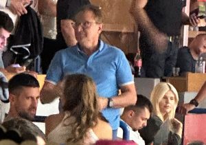 ĐOKOVIĆ BODRI ZVEZDU: Najbolji teniser sveta gleda večite u Areni! (FOTO)