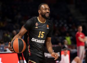 LEPA SLIKA IZ ARENE: Nekada su igrali zajedno, a sada će jedan protiv drugog! (VIDEO)