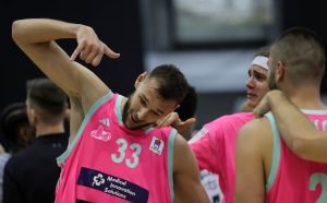 ŠTA KAŽETE NA OVAJ POTEZ? Košarkaš Mege ‘spustio slušalicu’ Željku Obradoviću i ekipi! (FOTO)