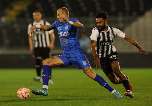 (POLUVREME) BEZ GOLOVA U HUMSKOJ: Partizan dominantan, Lučanci bez šansi! (FOTO)