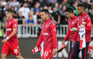 KONAČNO JE GOTOVO: Veliki promašaj posle tri godine napušta Marakanu!