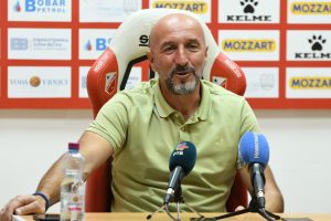 POPOVIĆ VERUJE U SVOJ TIM: ‘Potrudćemo se da u nedelju naš rad vidi ceo stadion!’
