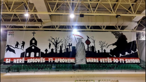 BRUKA I SRAMOTA DOKLE LJUDSKA ZLOBA MOŽE DA IDE: Navijači Trepče uputili sramnu poruku Srbima sa Kosova! (FOTO)