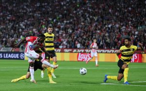 (POLUVREME) STRAŠAN TEMPO NA MARAKANI: Zvezda vodi protiv Jang Bojsa! (VIDEO)