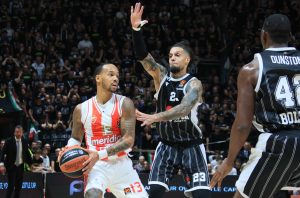 HAOTIČNA ZAVRŠNICA STUDENTSKOM GRADU: Treći poraz u nizu u Evroligi za Zvezdu! (VIDEO)