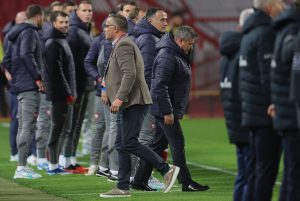 NAVIJAČI NISU ZADOVOLJNI RADOM SAVEZA: Nedimović ispraćen zvižducima! (VIDEO)