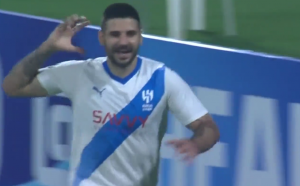 MITROVIĆ NASTAVIO GOLGETERSKI NIZ: Srpski fudbaler zatresao mrežu na sedam uzastopnih mečeva