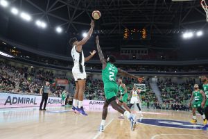 CEDEVITA OLIMPIJA PONOVO NADIGRALA PARTIZAN: Jaka Blažič i družina nepremostiva prepreka za ‘crno-bele’! (VIDEO)