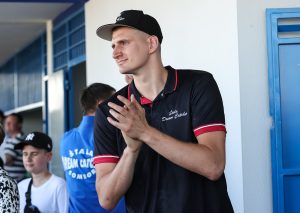 JOKIĆ NA SVOJ NAČIN ISKORISTIO PAUZU: „On ima ogromnu strast prema trkama i oduševljeni smo što nam se pridružio“ (FOTO)