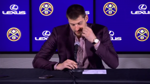 JOKIĆ IMAO SVOJ ŠOU NA KONFERENCIJI POSLE SUSRETA: ‘Pa da počnemo!’ (VIDEO)