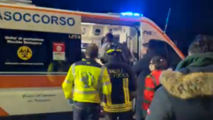 JEZIVE SCENE U ITALIJI: Baloteli smrskao svoj automobil, nije želeo test na alkohol! (VIDEO)