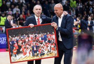 MILAN TOMIĆ IMAO SPECIJALAN DOČEK U ARENI: Dobio gromoglasan aplauz od Delija! (FOTO) (VIDEO)