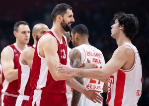 (POLUVREME) ZVEZDA VODI PROTIV ARMANIJA: Teodosić trojkom zapalio Arenu! (FOTO)