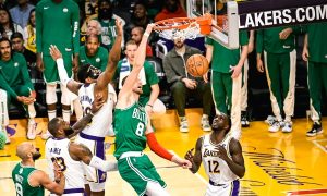 SELTIKSI SRUŠILI LEJKERSE: Porzingis i ekipa upropastili Lebronu Božić! (VIDEO)