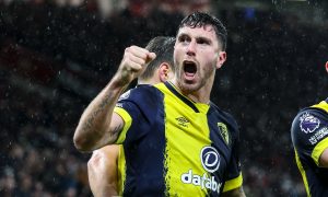 ŠAMAR ZA JUNAJTED: Bornmut ubedljivo slavio na Old Trafordu i šokirao domaće navijače! (VIDEO)